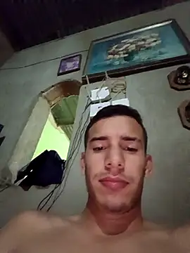 Jose20moro online show from December 3, 2025, 11:03 pm