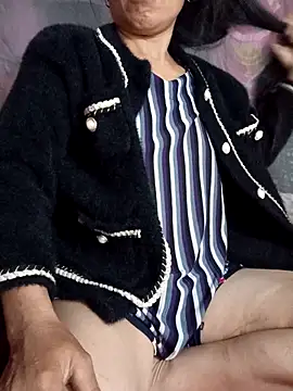 TinTin321 online show from February 13, 2026, 8:49 pm