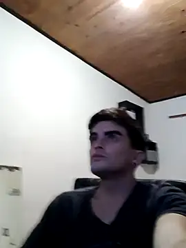 Snapshot of Rodrigo99_9 chatting on April 4, 2026, 8:17 pm Rodrigo99 9 online show from April 4, 2026, 8:17 pm