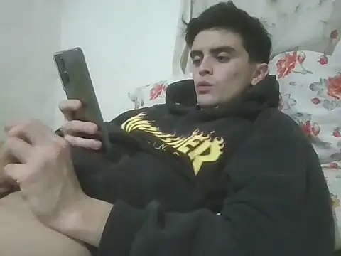 Rodrigo99 9 online show from May 12, 2026, 5:26 am