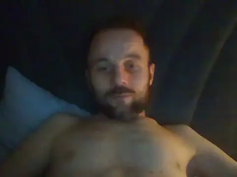 isimsizsikicii online show from March 23, 2026, 9:52 pm