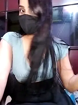 Amisha2 online show from September 17, 2025, 5:25 pm