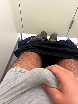 analtake13 online show from November 19, 2025, 10:37 am