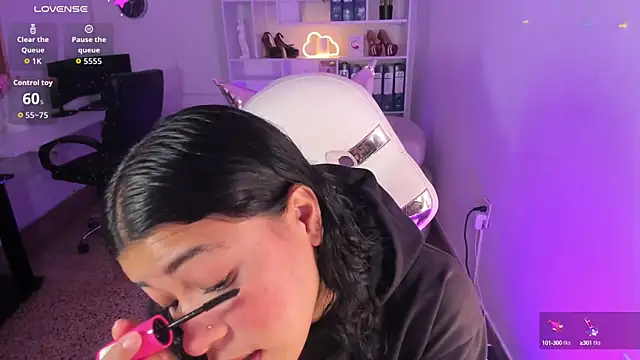 Ivy nt online show from September 17, 2025, 7:15 pm