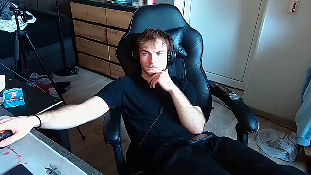 Rudi2007Eye online show from February 26, 2026, 2:49 pm