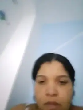 VictoriDior online show from April 18, 2026, 3:21 am