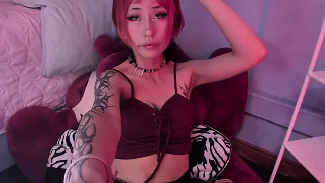Hannahpage online show from June 12, 2026, 12:37 pm