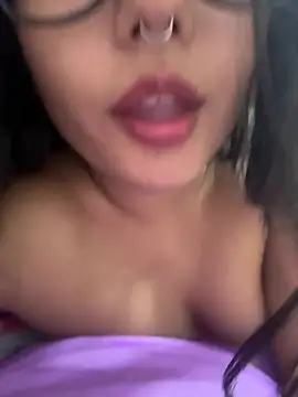 saranghae  online show from April 3, 2026, 8:12 am