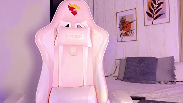 Ayleen Dunkan online show from September 16, 2025, 12:17 pm