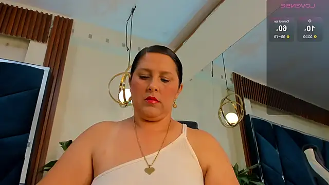 KikaDuque online show from November 29, 2025, 7:17 pm