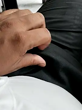 hunk28 6 online show from October 6, 2025, 8:12 am