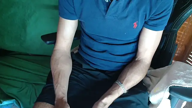 JUSTFORRICH online show from April 7, 2026, 12:05 pm