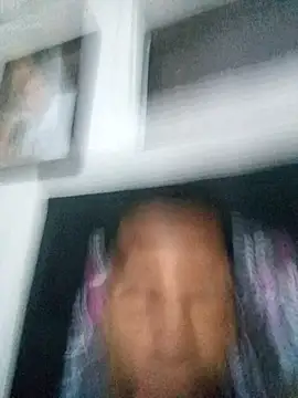 johan77esteban online show from April 25, 2026, 8:06 pm