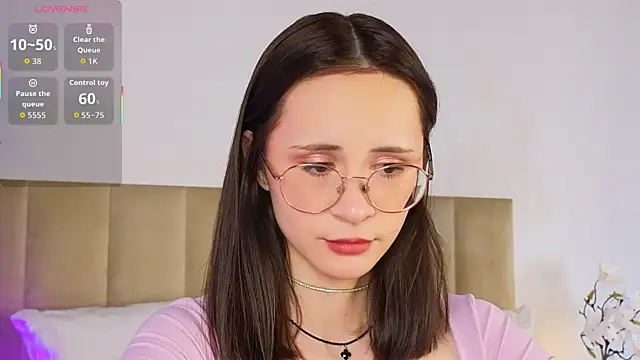 MartaBrent online show from November 28, 2025, 5:15 pm