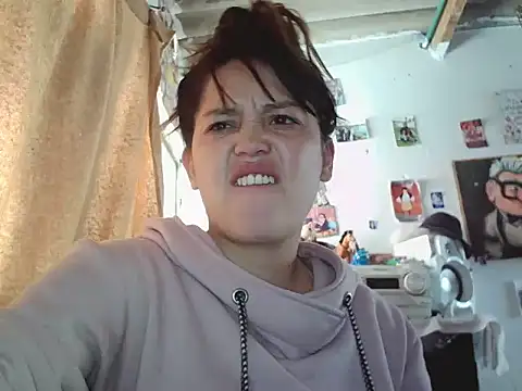 chanito 1421 online show from September 29, 2025, 3:06 pm