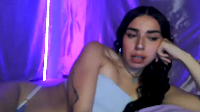 Snapshot of sweetbrunette22 chatting on January 12, 2026, 5:40 pm sweetbrunette22 online show from January 12, 2026, 5:40 pm