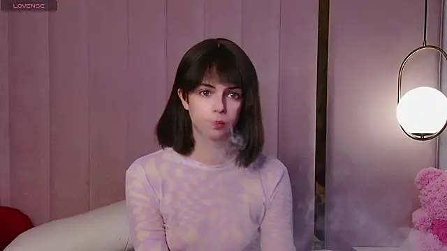 Miranda Kerry online show from December 2, 2025, 6:19 am