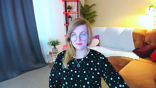 YourUniverser online show from April 23, 2026, 12:29 pm