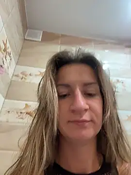 Snapshot of EvvaMur chatting on January 9, 2026, 1:08 am EvvaMur online show from January 9, 2026, 1:08 am