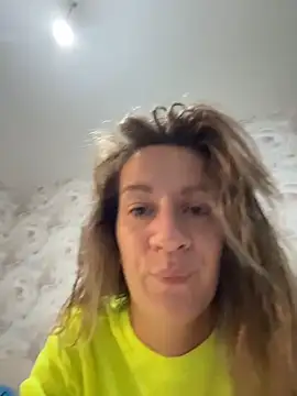 Snapshot of EvvaMur chatting on January 15, 2026, 12:48 am EvvaMur online show from January 15, 2026, 12:48 am