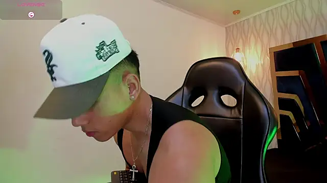 Draven Marceaux online show from October 4, 2025, 1:20 pm