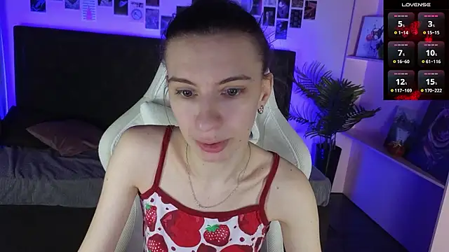 kaleriyaa  online show from February 15, 2026, 1:35 am