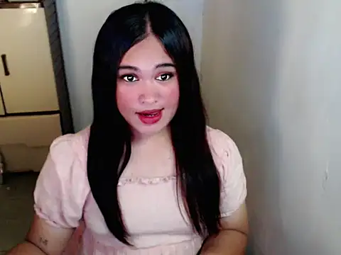 Annierose ts online show from May 17, 2026, 11:34 pm
