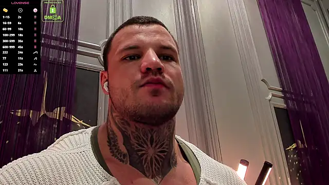 OliverSport online show from November 7, 2025, 3:45 pm