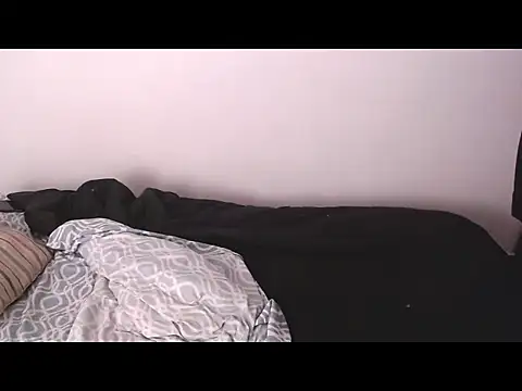 NathaSlave online show from October 9, 2025, 6:22 am