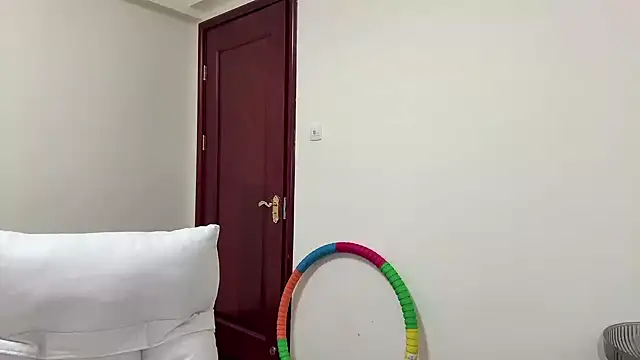 Nicole-13 online show from April 6, 2026, 1:14 am