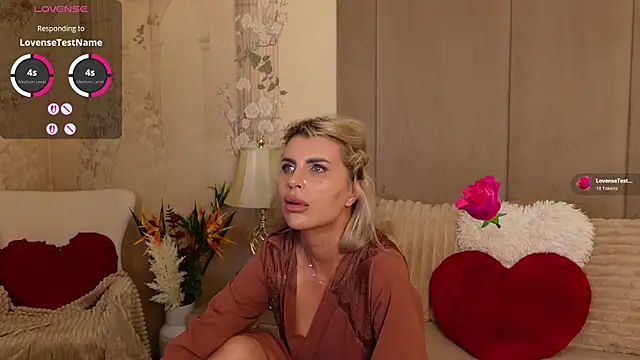 Snapshot of LanaSin chatting on July 24, 2026, 9:07 am LanaSin online show from July 24, 2026, 9:07 am