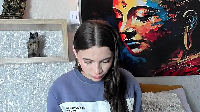 aitana baker  online show from February 6, 2026, 3:11 am