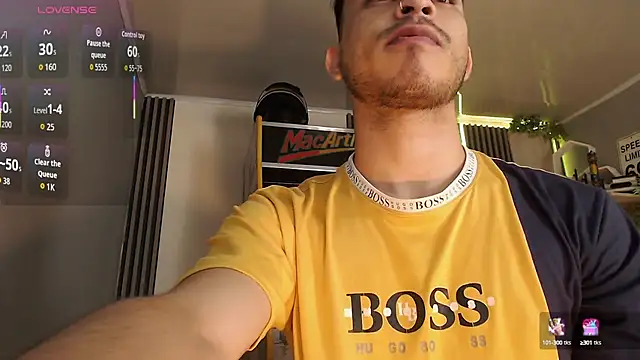 Bastian MCcormick online show from October 10, 2025, 12:37 pm