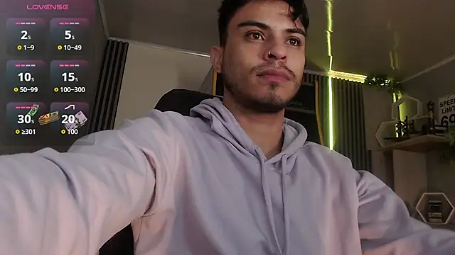 Bastian MCcormick online show from November 21, 2025, 12:04 pm