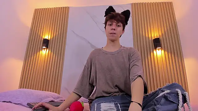 IM DAREN online show from November 9, 2025, 3:16 am