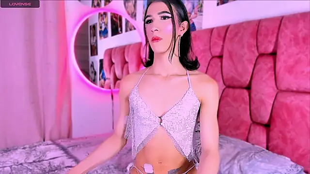 fhalon foxxxys  online show from September 10, 2025, 8:47 am