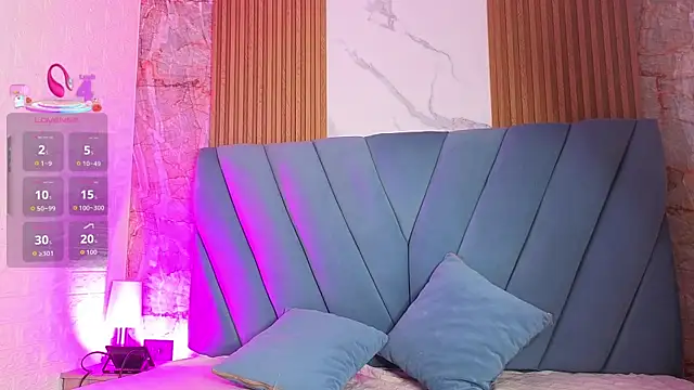 nathalia koch  online show from January 13, 2026, 8:36 pm