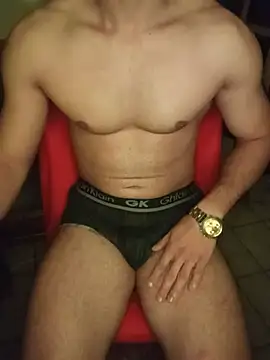 samio37 online show from May 17, 2026, 1:36 am