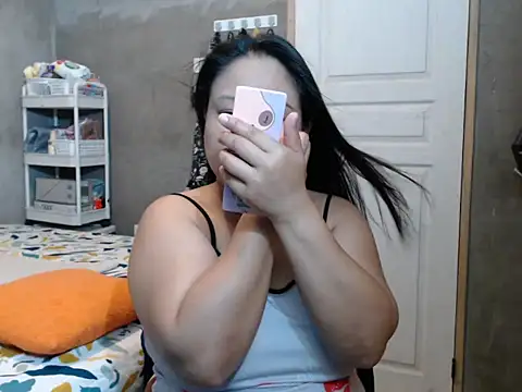 jengrey online show from October 25, 2025, 11:54 pm