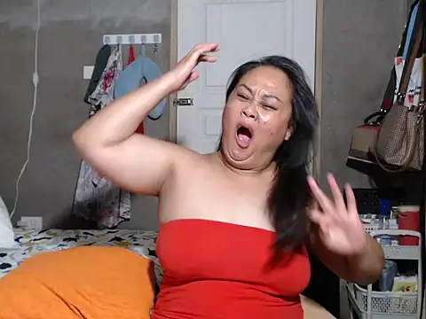 jengrey online show from November 15, 2025, 2:02 pm