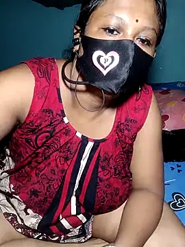 Hotty-rosni online show from September 8, 2025, 11:15 pm