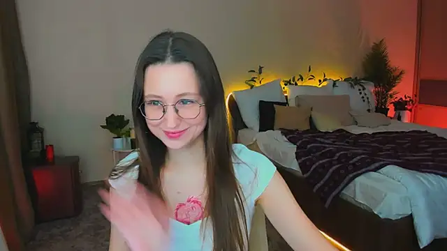 YourLovellyStory online show from February 2, 2026, 11:42 am