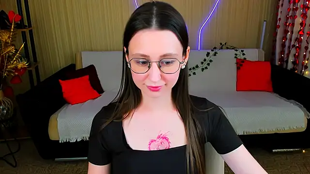 YourLovellyStory online show from March 25, 2026, 4:13 pm