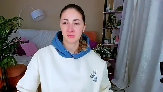 SensitiveSooul online show from October 5, 2025, 4:27 pm