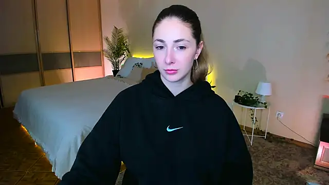 SensitiveSooul online show from October 8, 2025, 5:43 pm