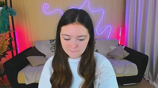 AlluringLookk online show from October 11, 2025, 3:17 am