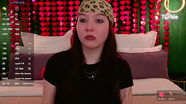 VanessaFields online show from February 9, 2026, 7:29 pm