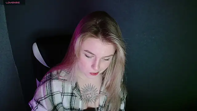 AngelicaHollywood online show from November 2, 2025, 10:23 pm