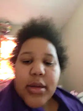 chocolate bella online show from February 27, 2026, 2:06 pm