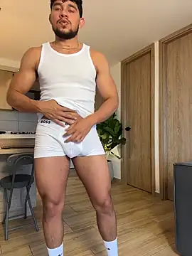 austin spears  online show from April 18, 2026, 10:43 pm